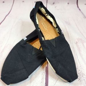 Tom's black canvas slip-ons 6